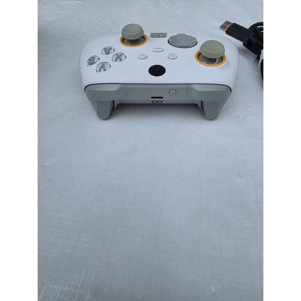 Scuf SG504-01 Instinct Pro Wireless Controller White For Xbox Series X|S/One, PC